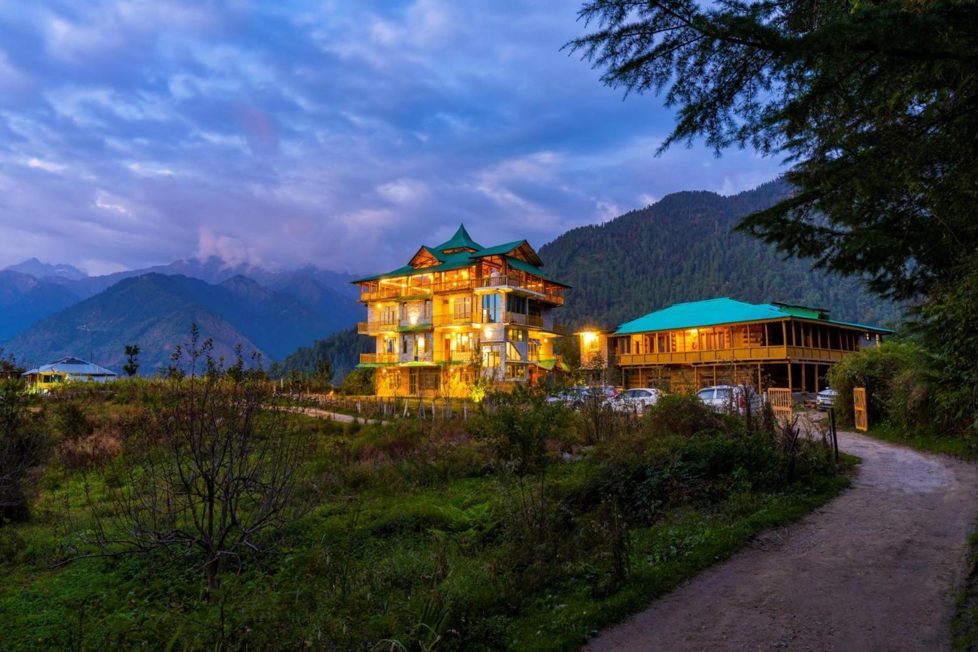 Zostel Shangarh, Kullu Sainj Екстериор снимка